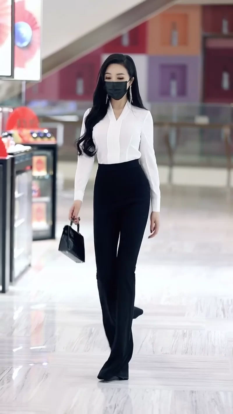 《自收集》 TK 街拍幸感大长腿美女视频 黑丝丰乳肥臀 4 [470V-1.48GB]