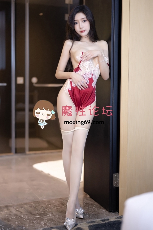 王馨瑶 16套合集 1105P+6V-7.79G  《百度云》 [-]