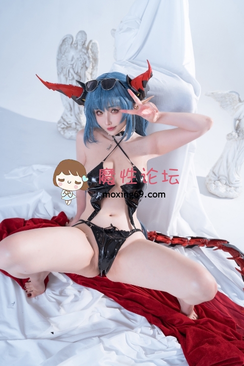 rioko凉凉子 - 碧蓝航线  雷根斯堡 40P-249M  《百度云》 [-]