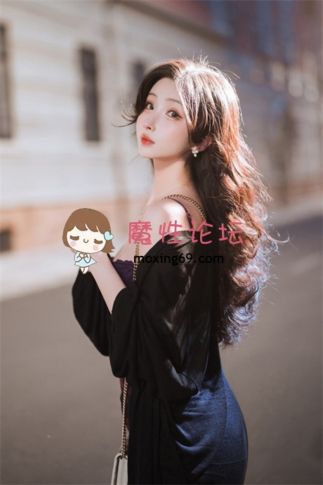 ❣️推荐❣️颜值福利姬嫩妹《rioko凉凉子》系列合集144套，粉丝珍藏版5157P-486V/80.4G [-]