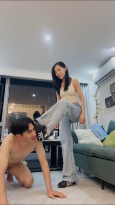直播视频 《等等》白袜塞嘴暴力惩罚《双视角版》 [23分18秒]
