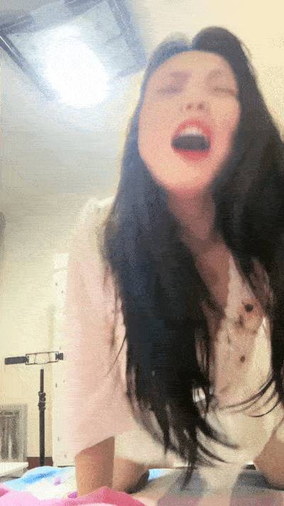 颜值夫妻赚钱还债5小时自慰操逼跳蛋双洞齐塞大奶乳交足交肥臀骑乘位掰开骚穴特写[2V 2837 MB] [BT] [-]