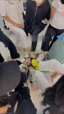 直播视频 《足彩馆》超多素人学生妹-群调群虐 [29分9秒]