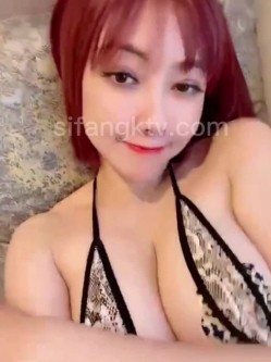 《顶级颜值 ️爆乳女神》极品巨乳网红『松果儿』最新大尺度私拍流出 台球桌上放浪发骚 超爆揉奶诱惑 214M 磁力 [-]