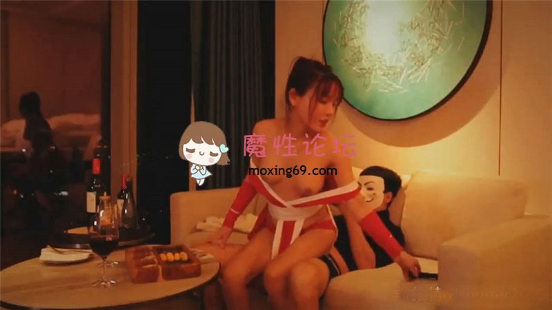 最近火爆豪乳女神《艾小青》土豪专享特辑-土豪胯下尤物肆意玩弄 深喉爆操[1V498M][BT] [-]