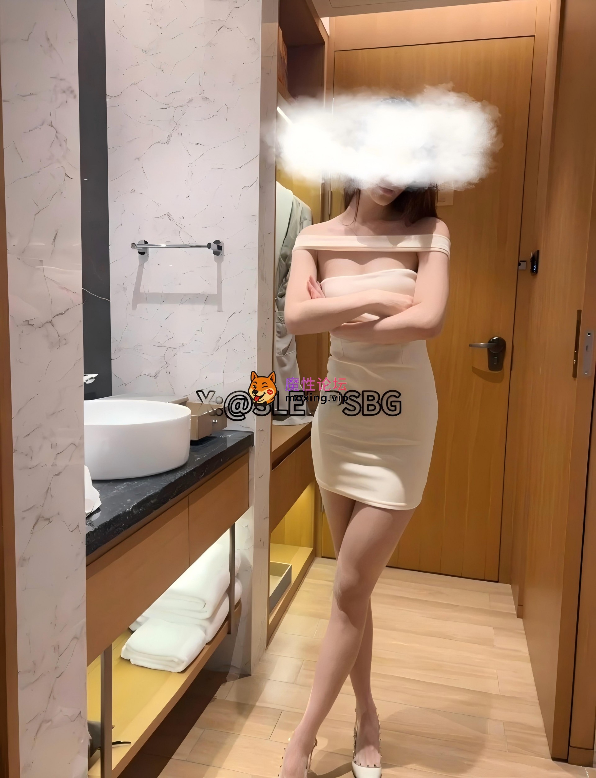 《深情小K》约啪各种极品女大学生等 足交调教啪啪合集《52V+38.3G/直链》 [几V多大-]