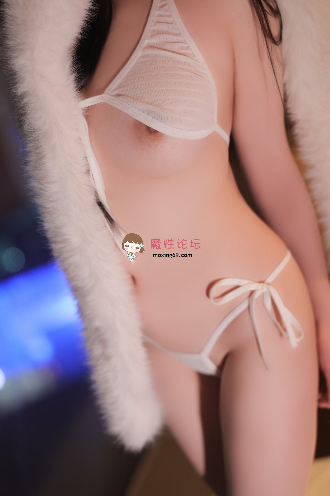 《原版无水印首发》秀人网 软情 新人甜妹 露三点 打奶蹂躏 紫薇《73P+1.23G/百度》 [几V多大-]