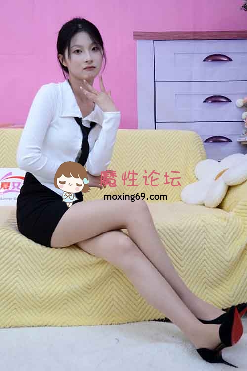 初夏女神-安妮~OL制服高跟-肉丝美腿[100p1V-683M百度网盘] [-]