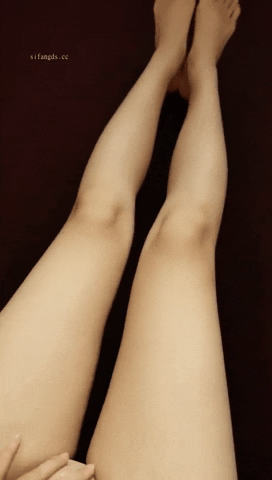 温柔腼腆~安妮 又白又嫩 极品白虎 无套啪啪 3V/1.66GB/夸克盘 [-]