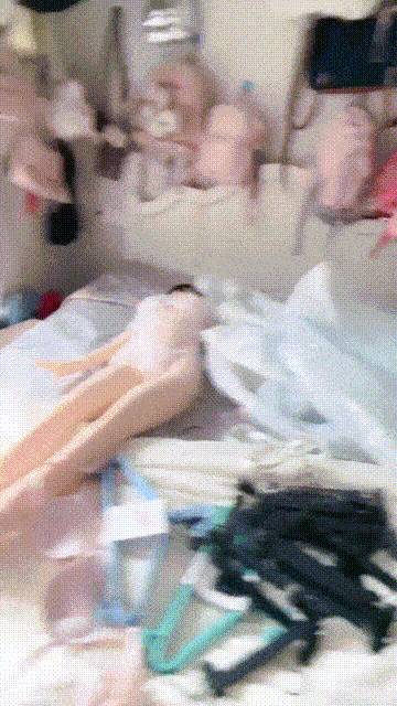 骚气小卡拉》撸管推荐 爆乳校花绝美大奶 B塞跳弹抖奶抠穴[2V 4484 MB] [BT] [-]