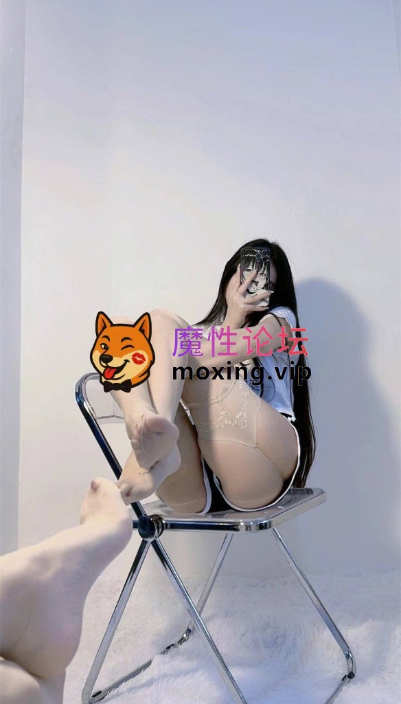 《陈佩奇》微密圈写真 [190p+34.18MB] [-]