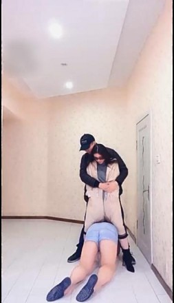 直播视频 《碧凡情侣主》情侣主白色臭棉袜虐狗 [20小时1分]