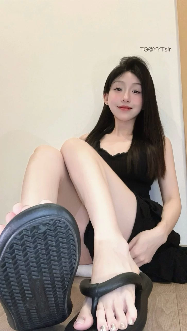 足控福利：抖音反差少萝 [别拔虎牙] 秘语空间+铁粉空间合集 [592P 84V-5.3g]