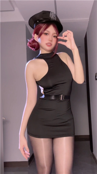 《￥92》推特裸舞女神 小仙云 9-10月长时定制裸舞 2025动感顶B弹力插《7V+3.77G/百度》 [几V多大-]