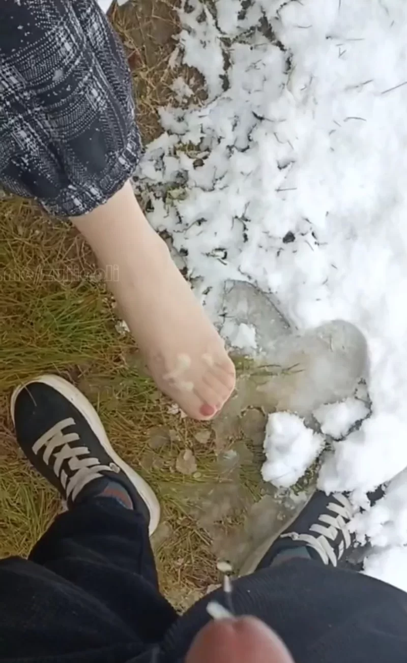 媳妇的丝足日记 [23v-5.59g]