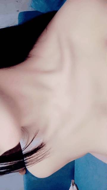 女神终于露脸了樱川绘子全身尤物逼都被操翻了[2V 6073 MB] [BT] [-]