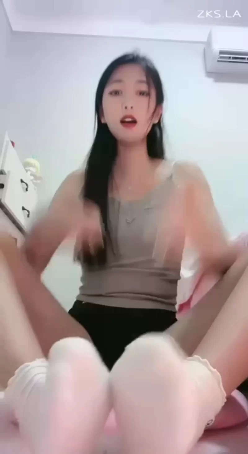 小樱 - 白袜 花边袜 船袜 小腿袜 羞辱 中指 拍手控速 [1V-1.46GB]