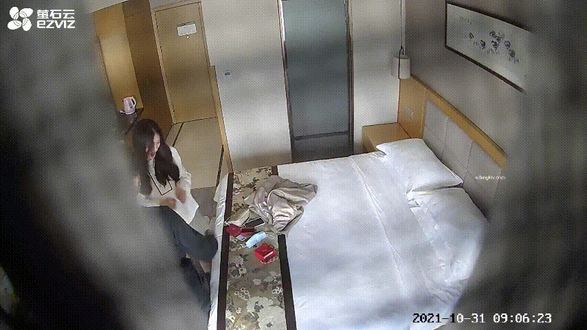 《酒店偷拍》极品妹子高颜值好身材筛选整理合集[56V79G][百度盘] [-]