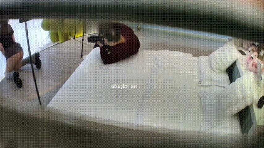 《酒店偷拍》极品妹子高颜值好身材筛选整理合集[56V79G][百度盘] [-]