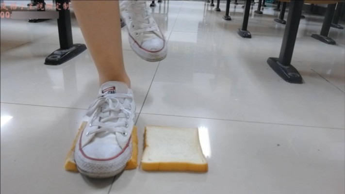 crush 匡威踩面包，多语言2 [29分18秒]