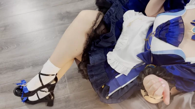 礼服芙宁娜cos，小皮鞋白袜足交❤️ [1v-683mb]