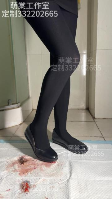 crush 萌棠工作室 黑色平底空乘小皮鞋踩碎金鱼 [10分37秒]