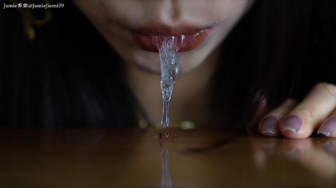 crush 《GTS-国产特效精品》恶魔芥弥3《红底高跟》《微距》《裸足玻璃视角》《中英双字》 [13分20秒]