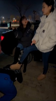 直播视频 《奈米》双主户外停场玩贱畜 [17分35秒]