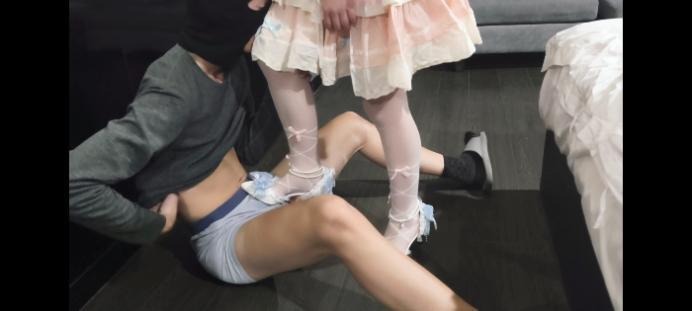 女王女主 白丝洛丽塔小姐的漠视，踩你只是为了享乐，将你蹍碎 [21分15秒]