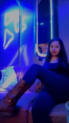 直播视频 《兰主人》KTV陪酒小妹训狗 [17分35秒]