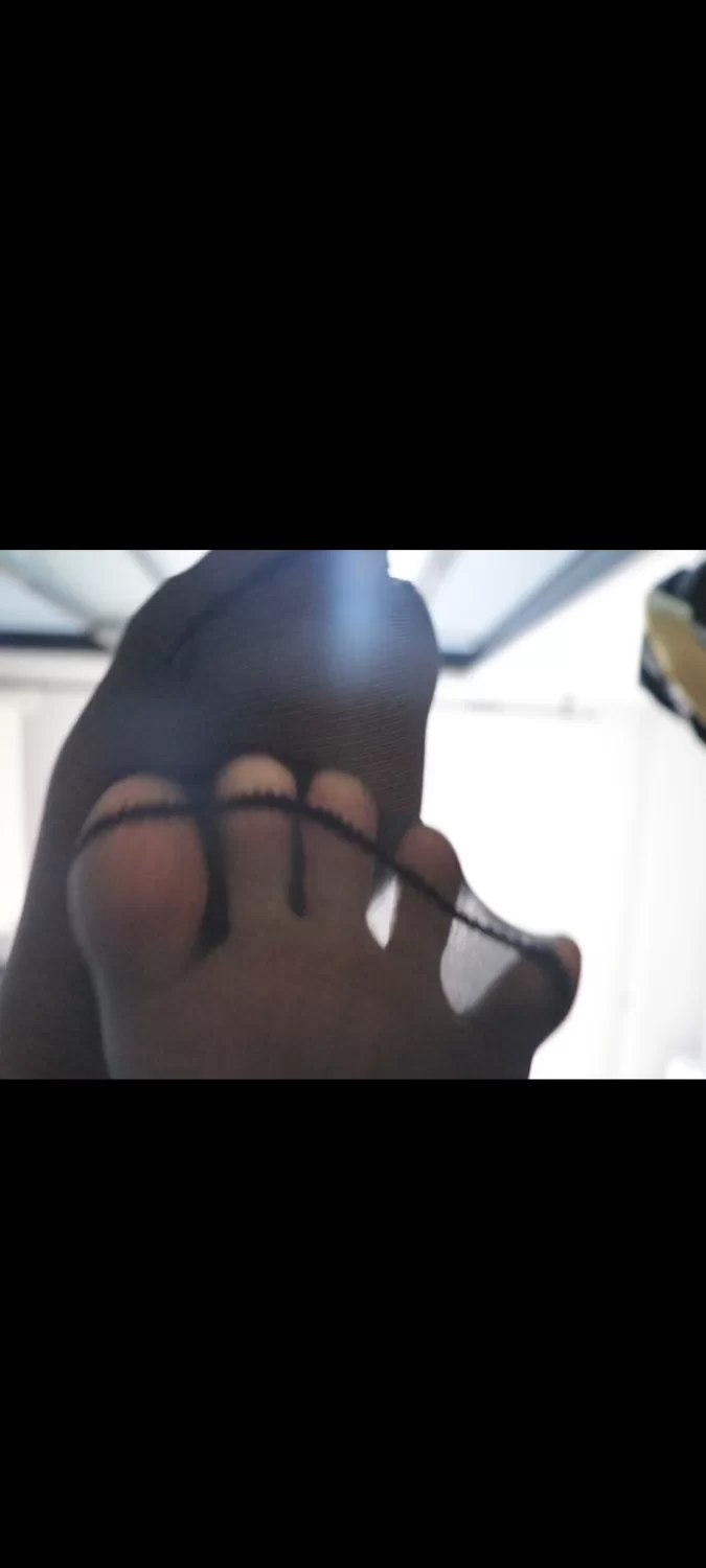 胡亥亥 裸足 玩脚 白丝 棉袜 秀足 舔脚4 [10-420m]