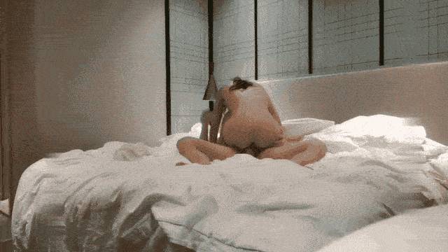 《文轩探花》兼职大学生_上位骑坐条腿侧入大力抽插猛操[2V 932 MB] [BT] [-]