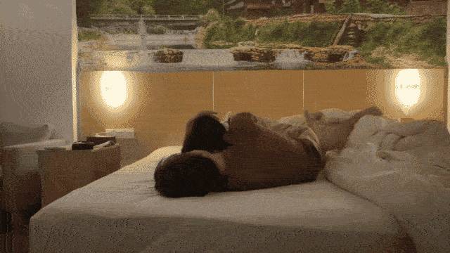 《瘦子探花》这次捡到宝了，纯纯原生态，18岁学生妹，腋毛都还没刮[2V 701 MB] [BT] [-]