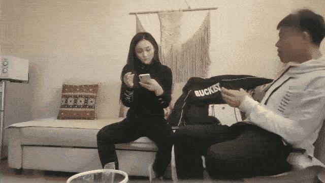 《一屌探花》长腿御姐_荡妇真会玩，抠穴调情互摸，激情四射撸管[2V 724 MB] [BT] [-]