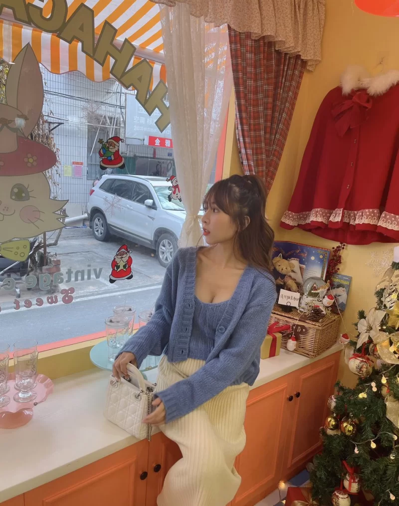 美丝高颜值骚妇 傲娇小丸子全集 [2089P-475MB]