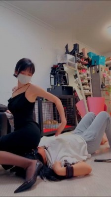 直播视频 《暴力美学》囚禁小三母狗虐 [25分57秒]