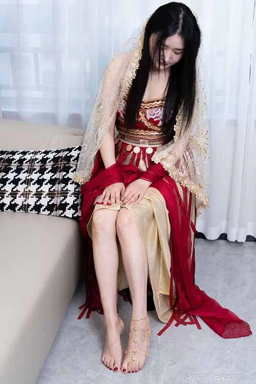 甜予摄影-澜澜-古风凉鞋、裸足美腿 [138P1V-1.8G百度网盘] [138p1v-1.8GB]