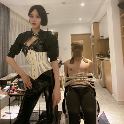 直播视频 伊茜S强制到绝望第五弹 [27分31秒]