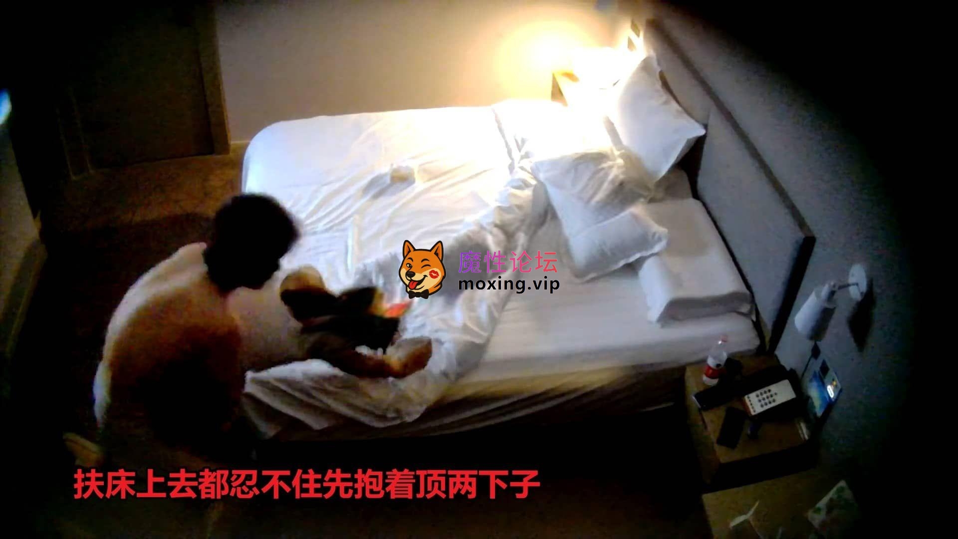 11-8新流出酒店偷拍❤️美女被灌醉醉得不省人事难逃被脱掉裤子插入的命运[1V1990M][BT] [-]