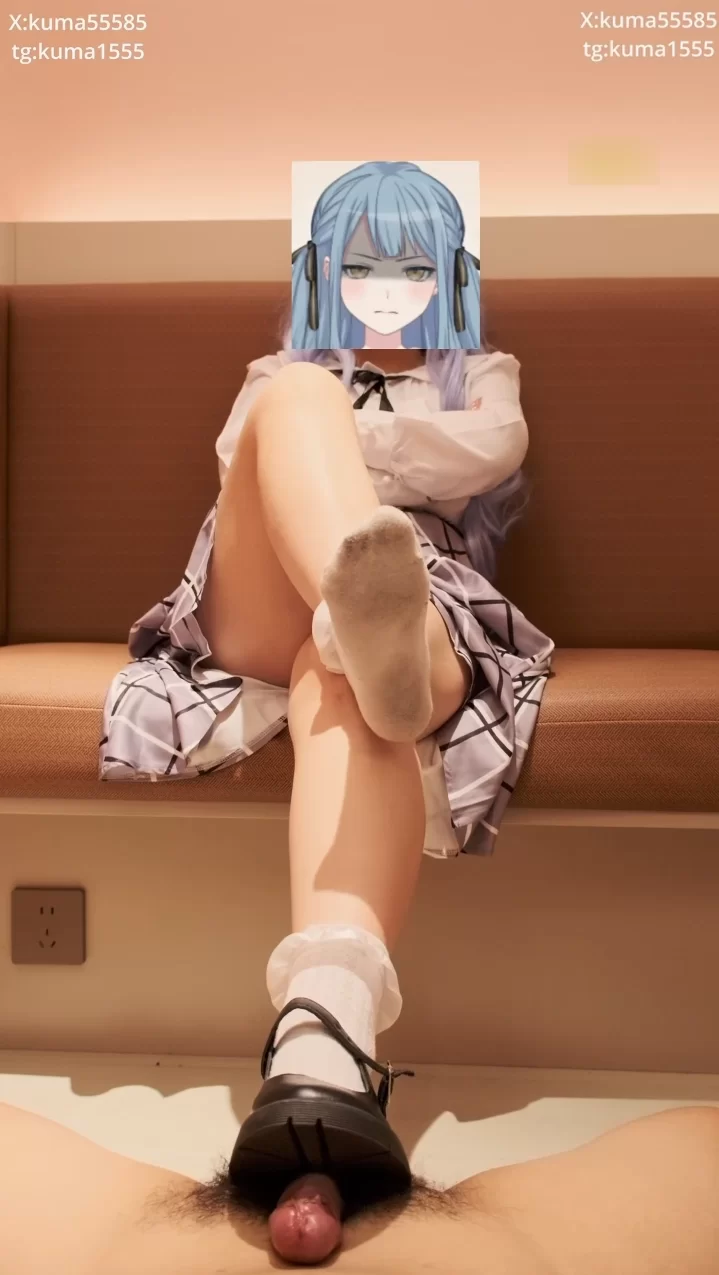 丰川祥子cos，用足交来赚取资金的落魄千金❤️ [1v-587mb]