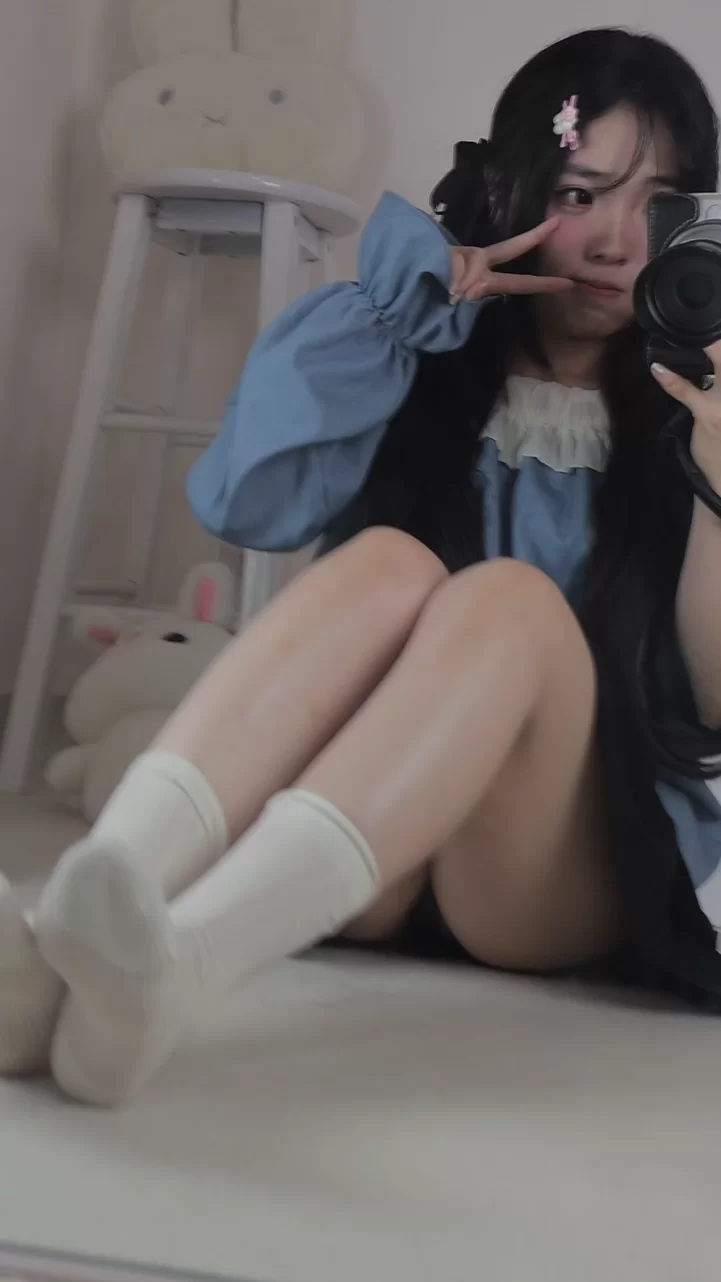 抖音丝足博主《小羊蛋卷》合集 [50v，863p-37.5GB]