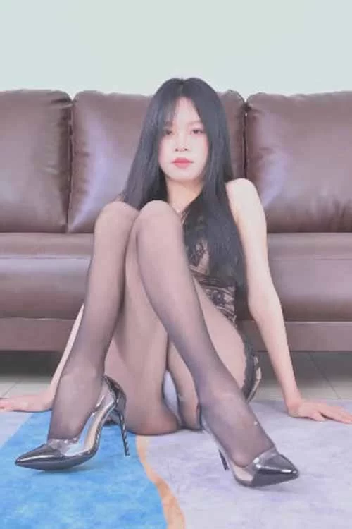 SSA丝社-橙子 国产SK性感黑丝包臀裙[1V-693.7M百度网盘] [1v-693m]