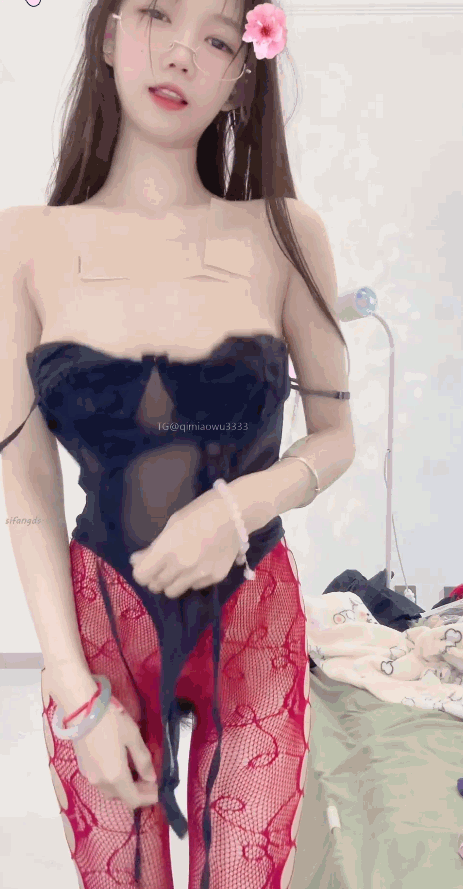 [夸克]漂亮小妮子《妮子没烦恼》小合集《86V/8.98GB》 [-]