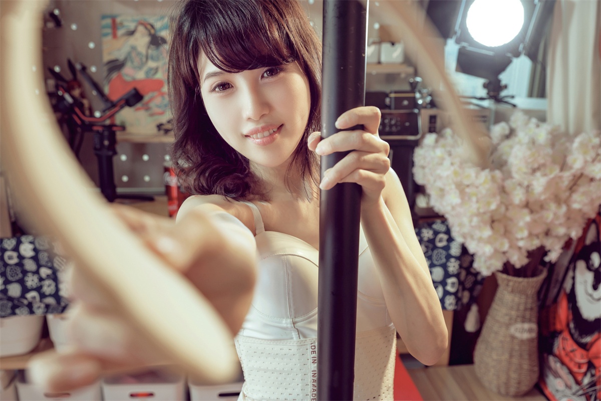 国模私拍大尺度小艾莉清纯校园风白虎粉穴超清特写迷人的微笑直击直男审美推荐[2V 1066 MB] [BT] [-]