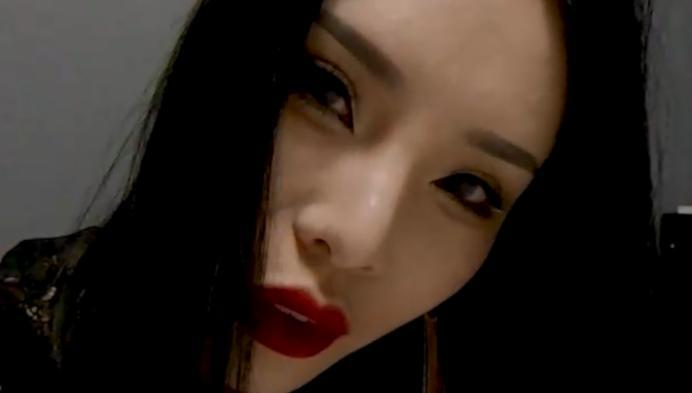 crush 《GTS-VR》被缩小的M隶《黑丝+高跟》《VORE》《入胸》《入裆》《入鞋》 [54分58秒]