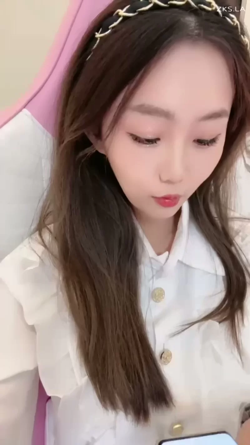 一茶 超薄肉丝 黑丝 高跟 实名羞辱 撸管指挥 模拟足交 红 [1V-540MB]