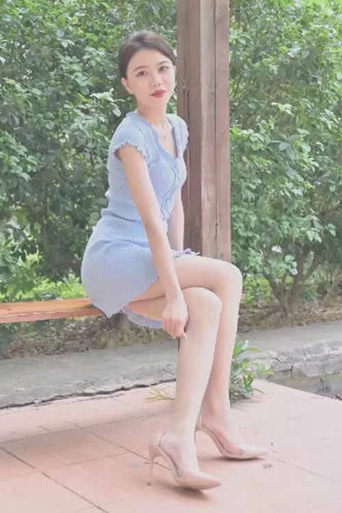 SSA丝社-淑贞-公园性感蓝色短裙[1V-546M百度网盘] [1v-546m]