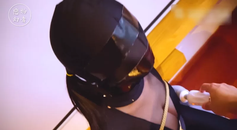 LWHZ014 高冷萌妹双马尾捆绑TK 头套胶带窒息 强制高潮 [1V-990MB]