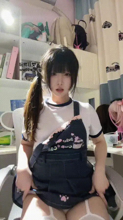 玩物社交《极品幼斯酱葱》萝莉嫩足COS各种角色语调 [45V-24.4GB]