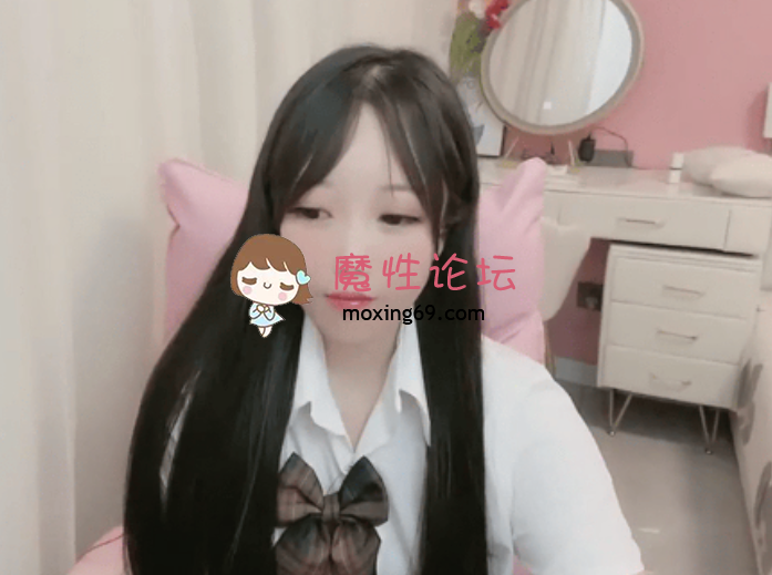 微胖白虎女主播[TUTU]JK服被跳蛋玩弄高潮[1v842M百度盘] [-]